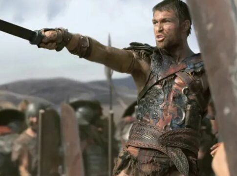 Cena de batalha de Spartacus avaliada brutalmente por especialista